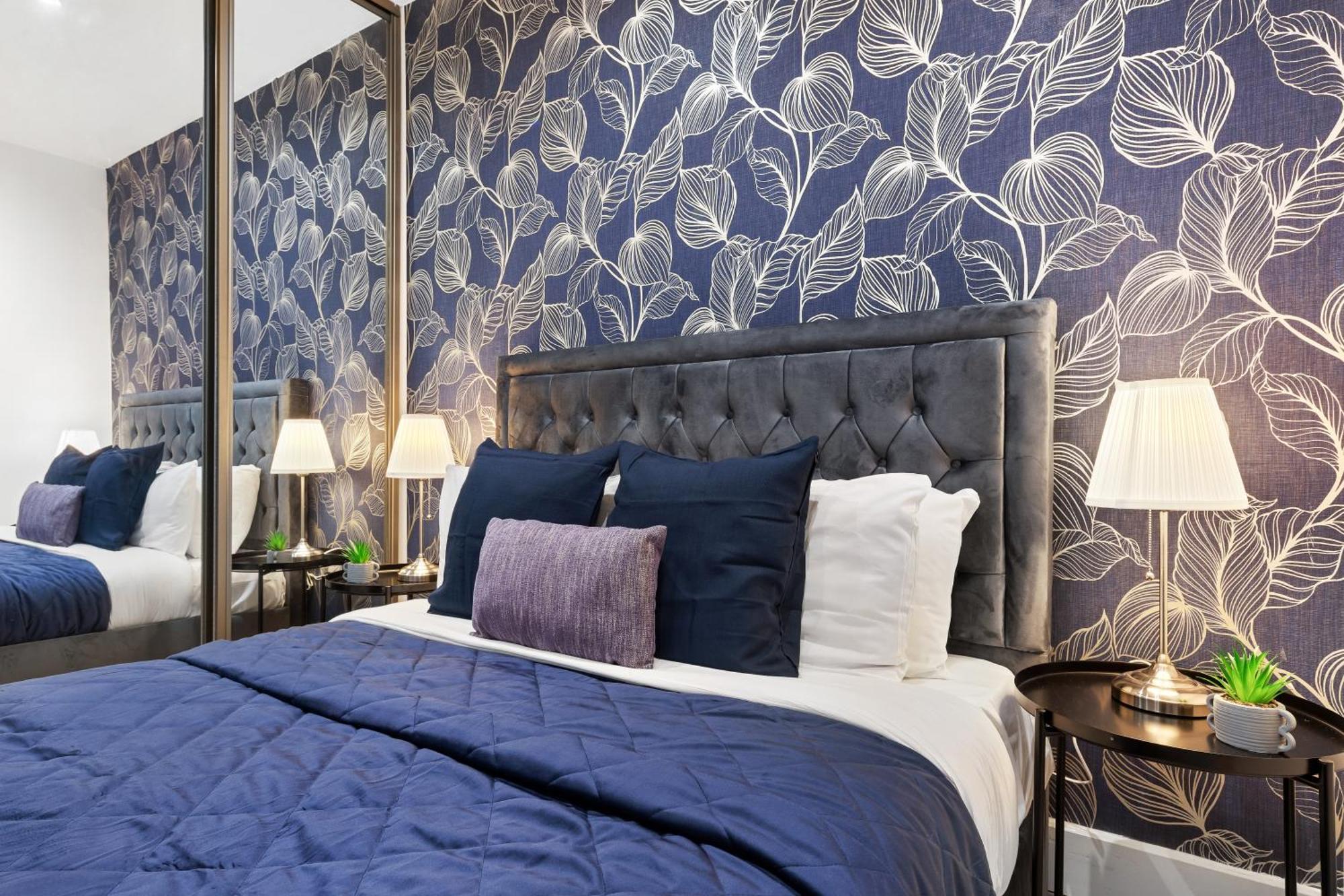 Modern One Bedroom Flat - Sleeps 5 -Near Heathrow - London Ub3 Экстерьер фото