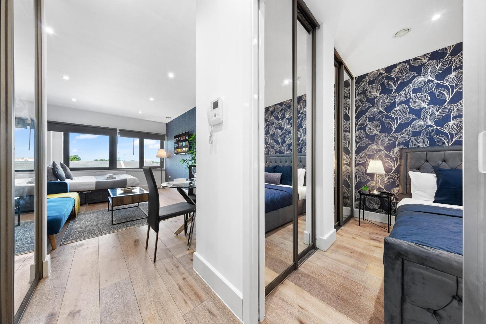 Modern One Bedroom Flat - Sleeps 5 -Near Heathrow - London Ub3 Экстерьер фото